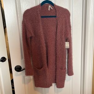 NWT cardigan, feather feel, dusty pink